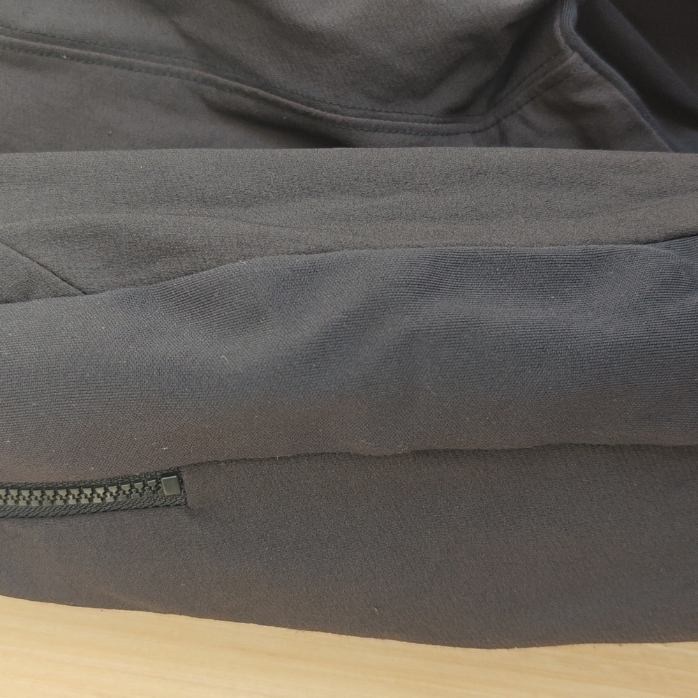 Athleta joggers - Picture 6 of 6